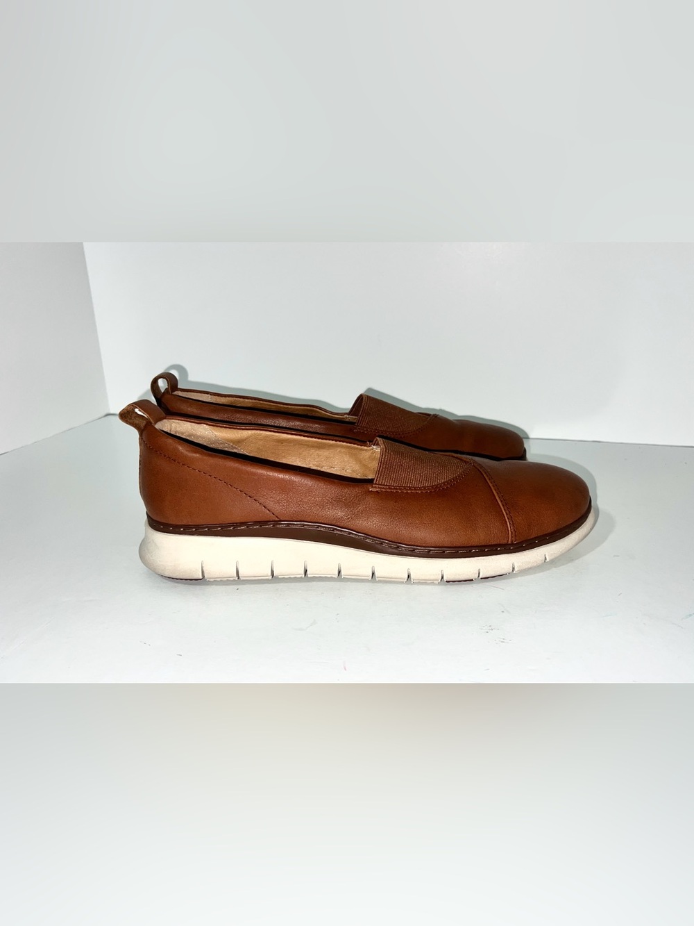 Vionic Fresh Linden Brown Leather Slip On Walking Loafers Comfort Shoes Size 9 - Picture 2 of 15
